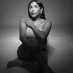 Woonden Hands y Madero Gym el Arte del Moldeo Corporal By: Daisy Walker